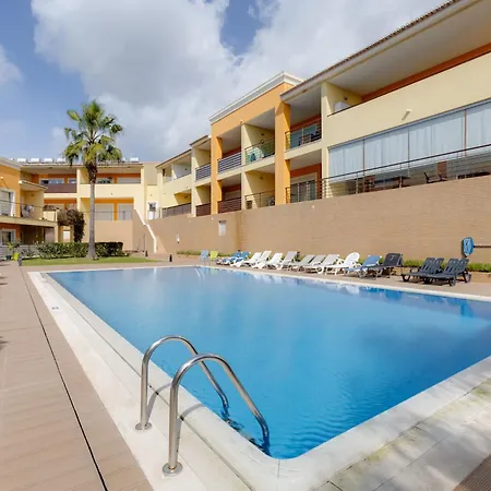 Apartment The Village - 6 Com Ac, Garagem E Piscina, A Poucos Min Da Gale Albufeira
