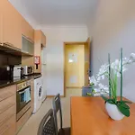 Apartman The Village - 6 Com Ac, Garagem E Piscina, A Poucos Min Da Gale *